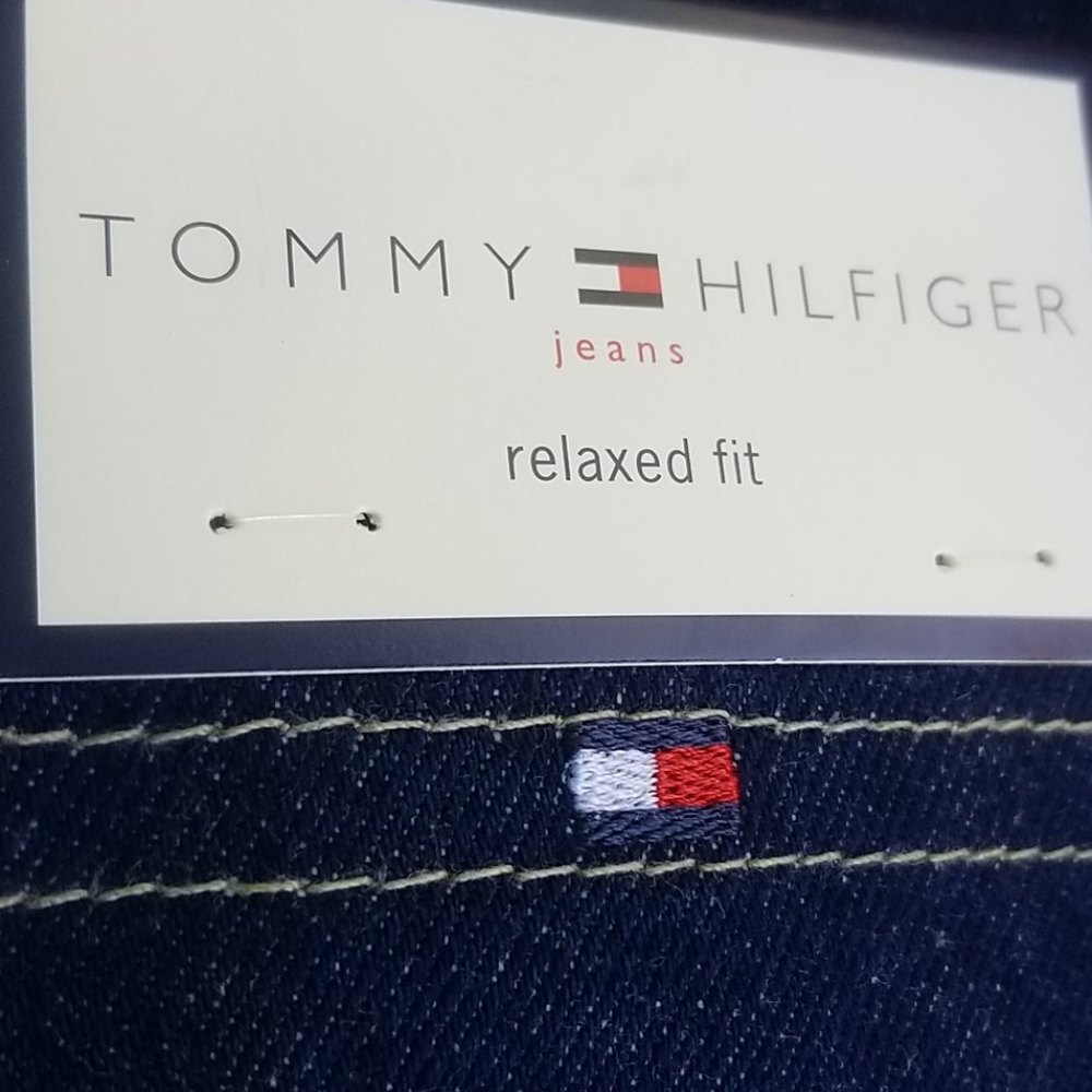 Tommy Hilfiger  4R New with tags